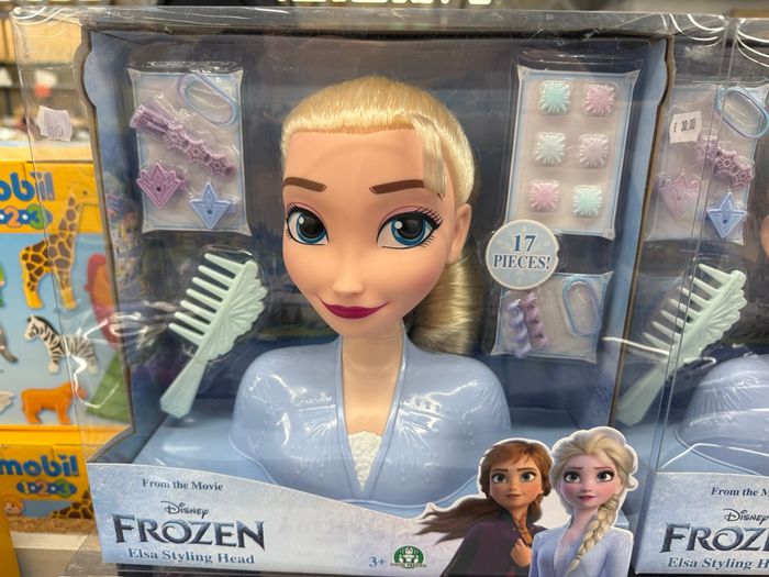 Tête à coiffer Elsa Reine des Neige NEUF