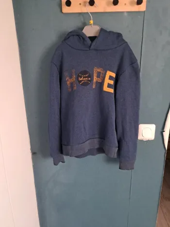 Sweat à capuche 10 ans