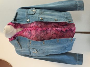 Veste . Neuf sous Blister. T 38