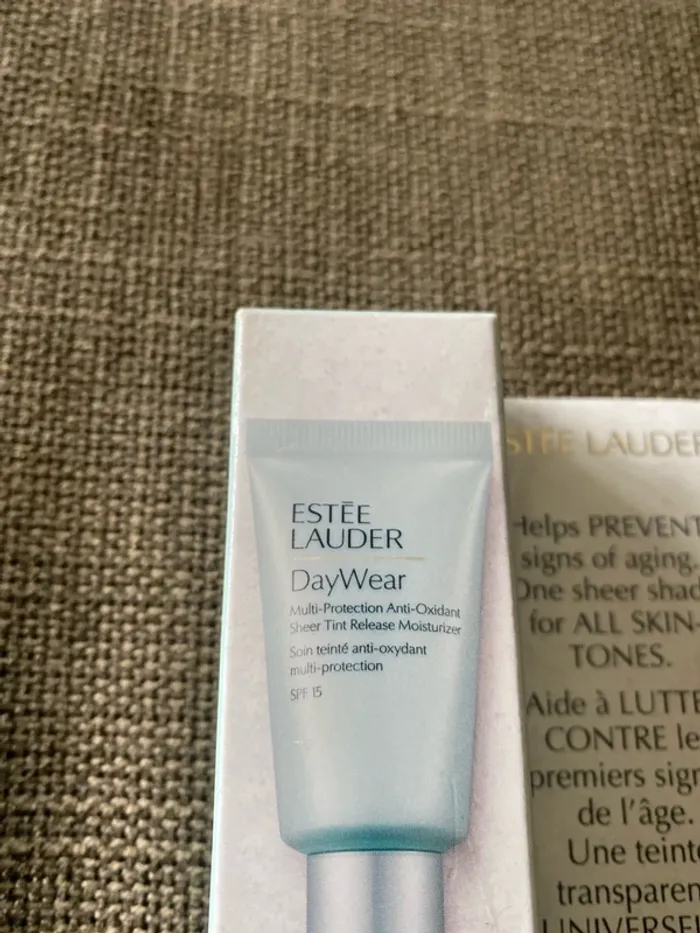 Soin teinté anti oxydant multi protection spf 15 - photo numéro 3