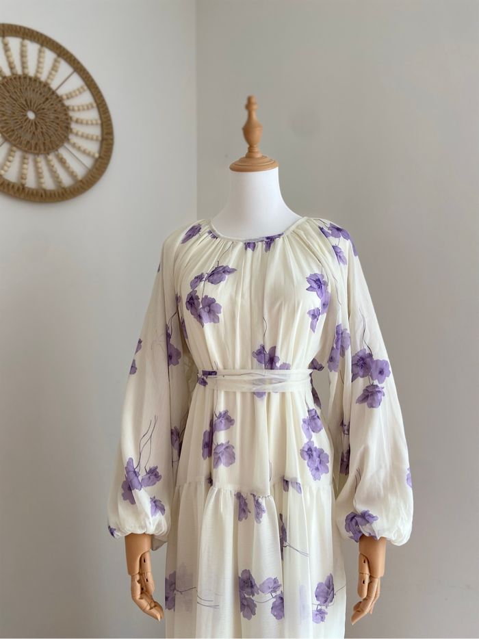 Robe fleurie violette - photo numéro 5