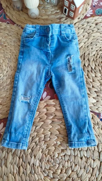 Jean 12 mois