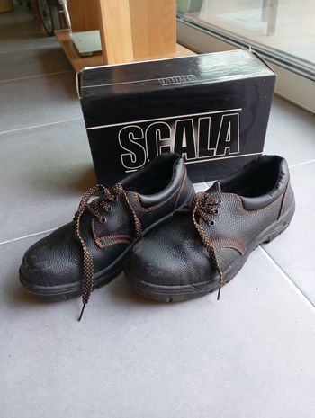 Chaussures de sécurité 43 