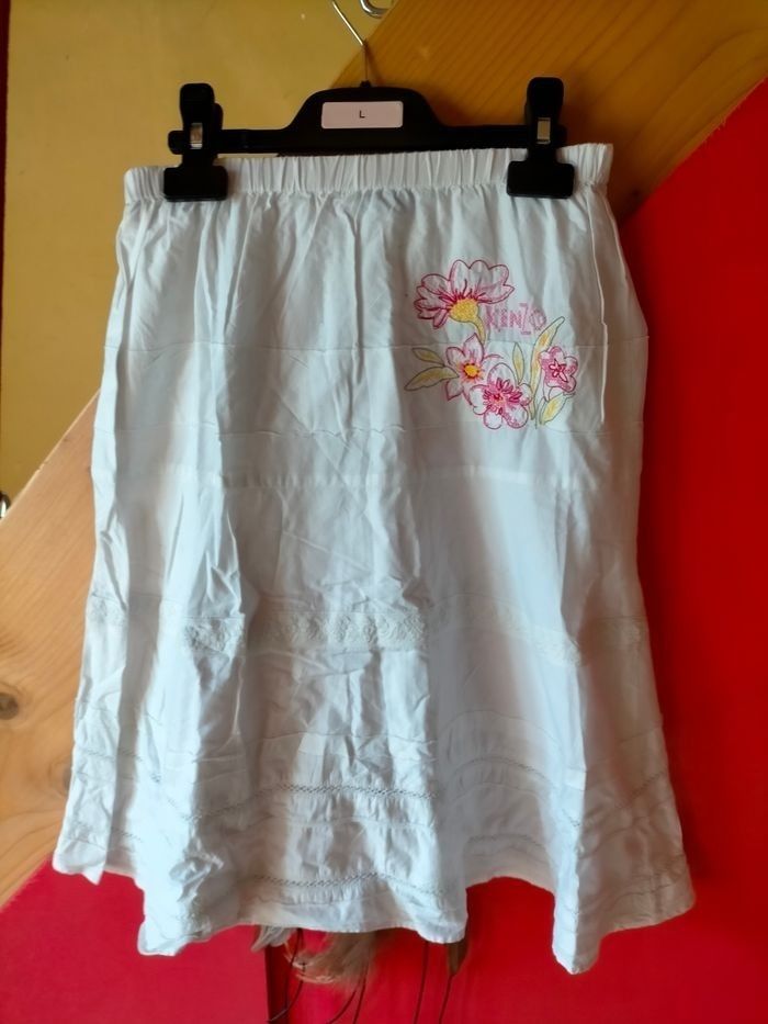 Très joli jupon Kenzo 10 ans
