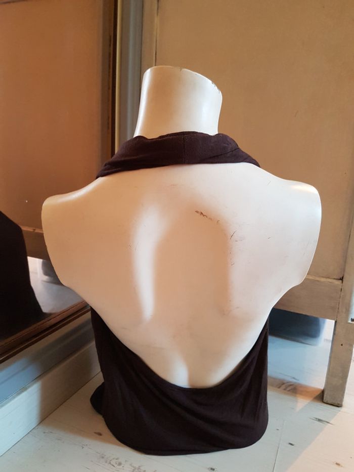 Haut dos nu - photo numéro 2