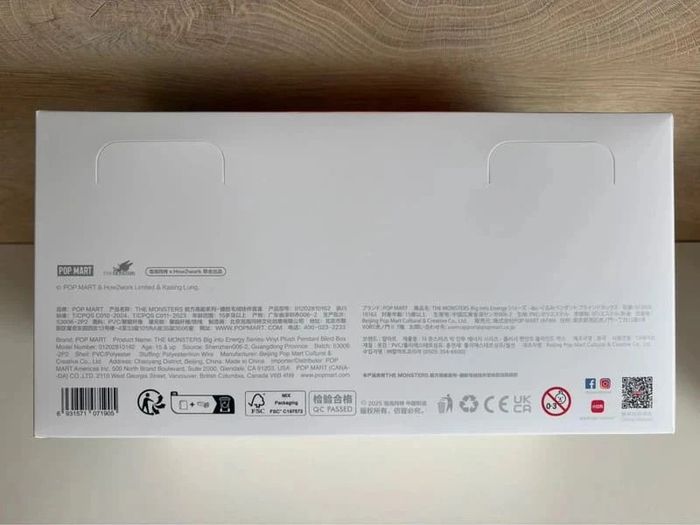 Labubu big into energy – Pop Mart neuf - the monsters - photo numéro 8