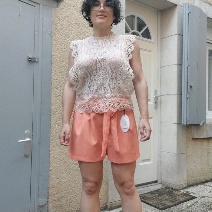 Joli short neuf taille unique - photo numéro 2