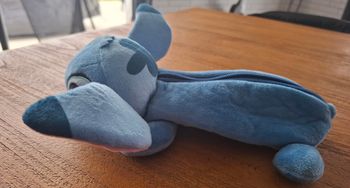 Peluche Stitch Disney trousse zippée bleu 