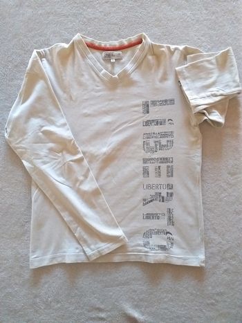 T-shirt manches longues col V