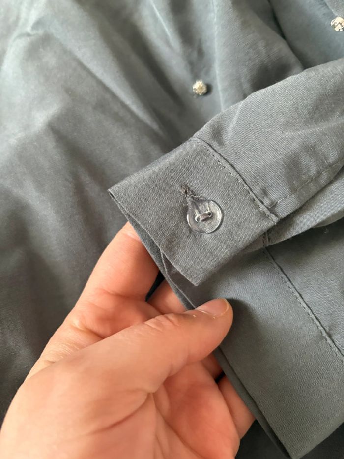 Chemise grise à perle - photo numéro 5
