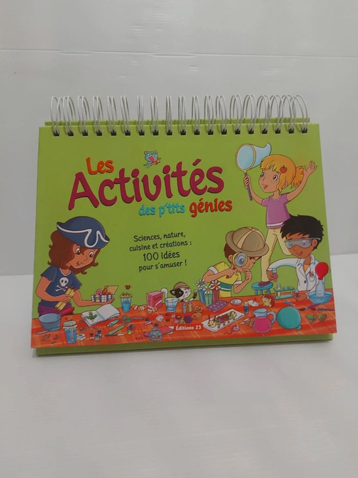 Livre chevalet "Les activités des p'tits génies" neuf - photo numéro 2