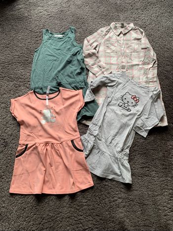 Lot de vêtements fille