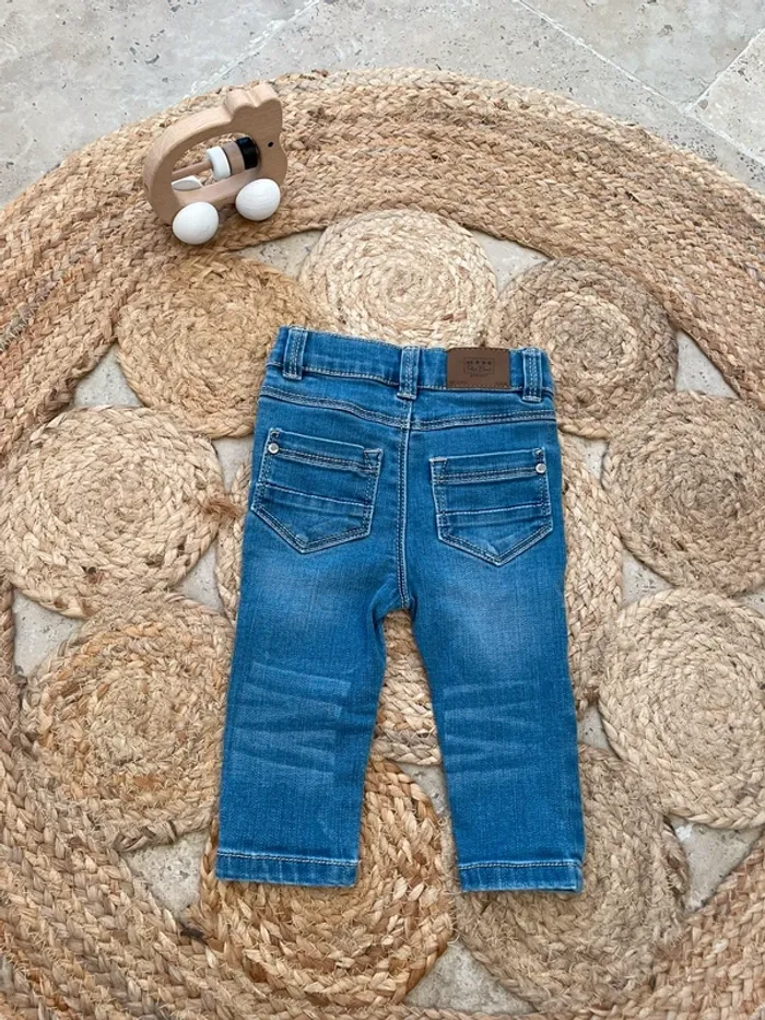 Pantalon jean 6 mois - photo numéro 2