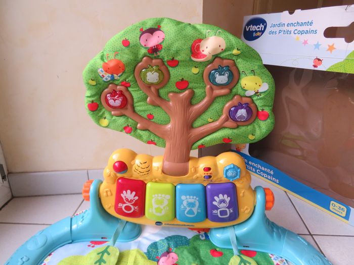 Jouet d'éveil Le Jardin Enchanté pour bébé - photo numéro 6