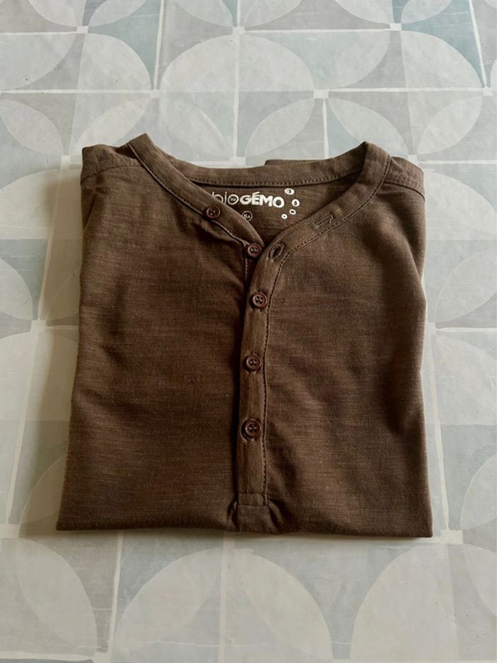 T shirt garçon -6 ans - Gémo - en très bon état - photo numéro 4
