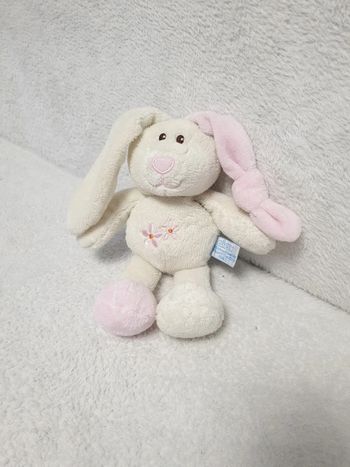 Lapin doudou tout doux