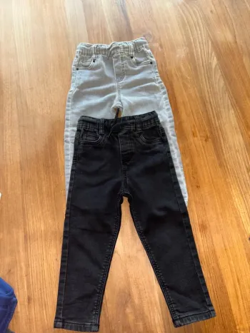 2 jeans taille élastique 18/24 mois mango