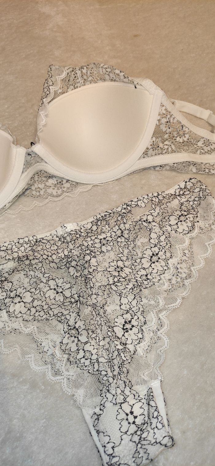 Ensemble lingerie - photo numéro 5
