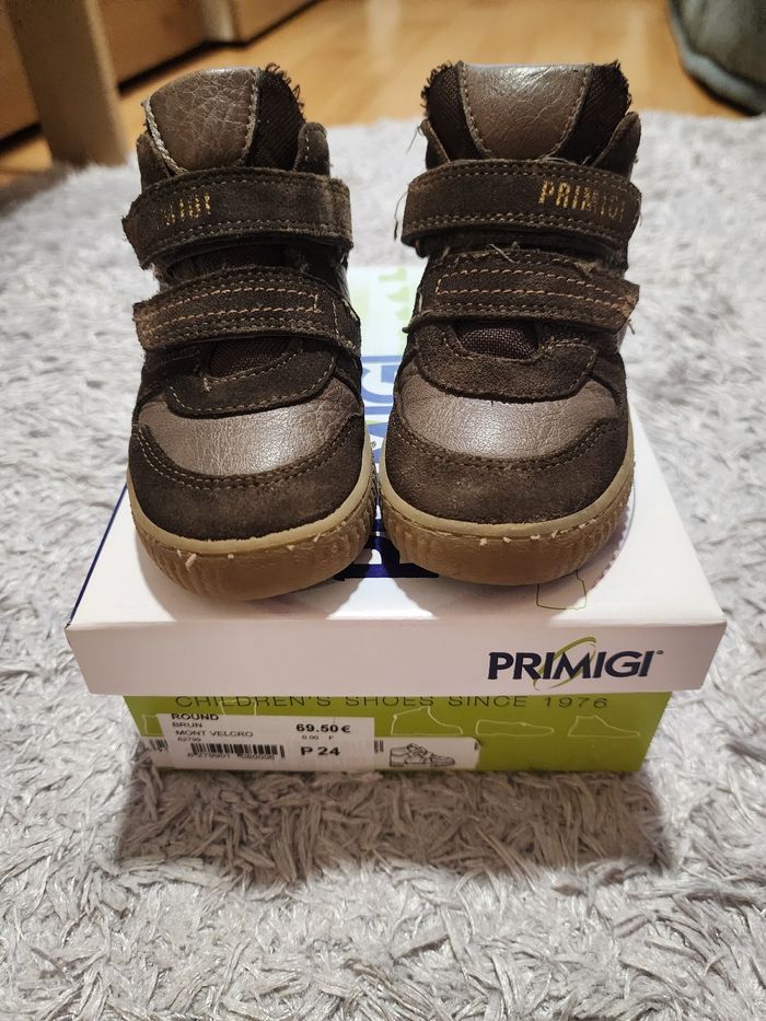 Bottines en cuir Primigi taille 24