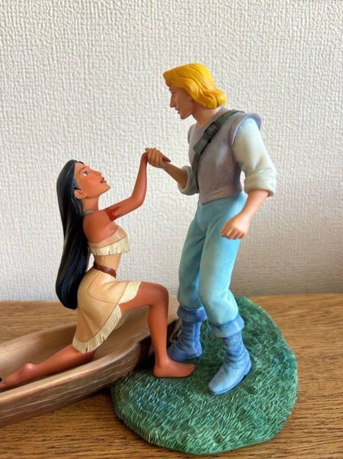 Figurine Pocahontas enchanting - photo numéro 2