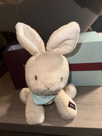 Doudou peluche lapin kaloo praline