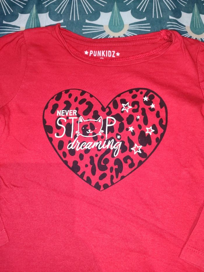 T-shirt manche longue taille 5 ans - photo numéro 2