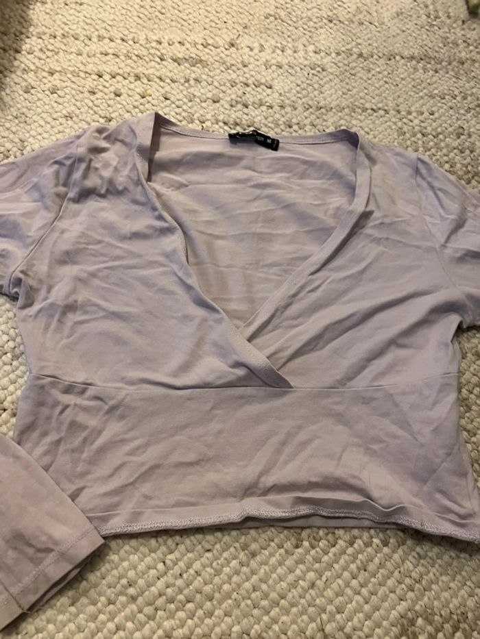 T-shirt manche longue col V taille M