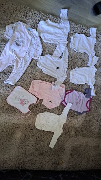 Lot vetement bébé fille