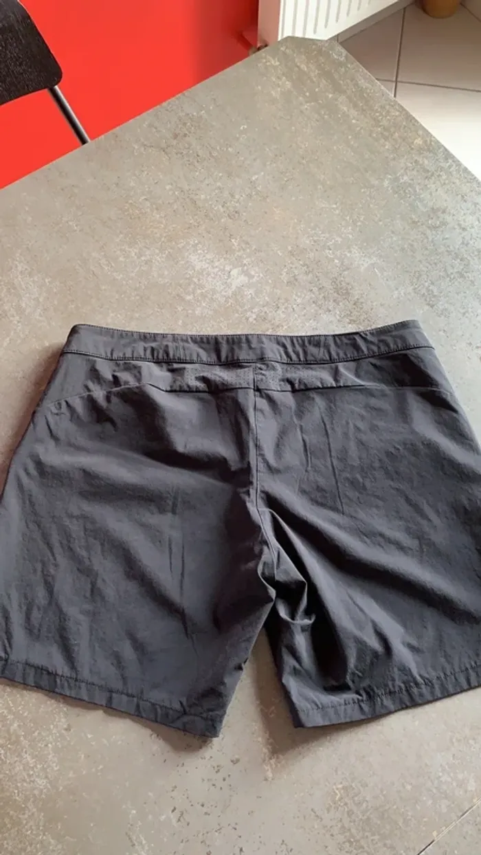 Short homme Quechua - photo numéro 4
