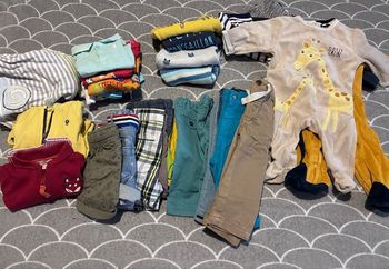 Lot de 34 pièces bébé garçon 3 mois 