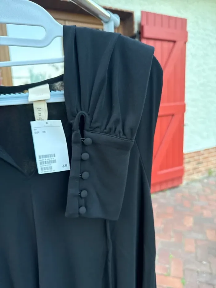 Très jolie robe h&m neuve avec étiquette taille overzixe - photo numéro 3