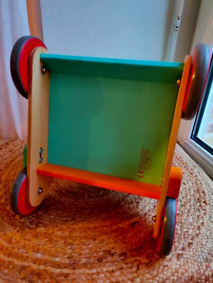 Chariot de marche en bois - photo numéro 5