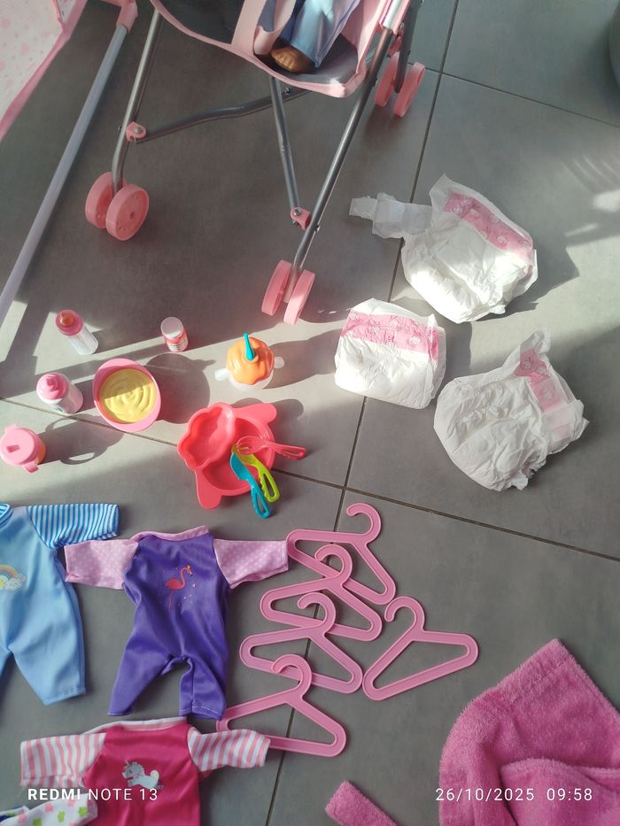 Lot poupon - photo numéro 3