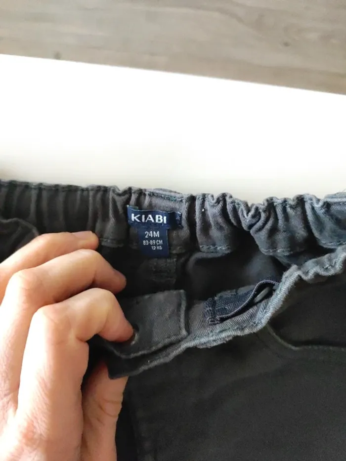 Lot pantalon Kiabi 2 ans - photo numéro 7