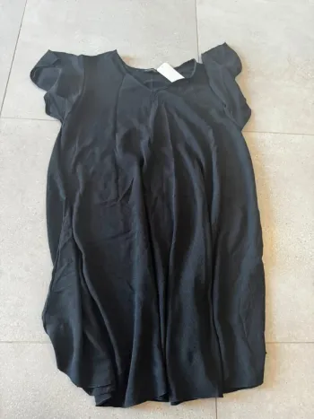 Longue robe noir New Collection, neuve, taille unique