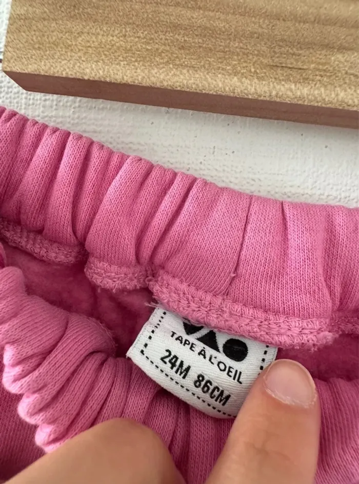 Jogging rose - taille 24 mois 🌸 - photo numéro 2