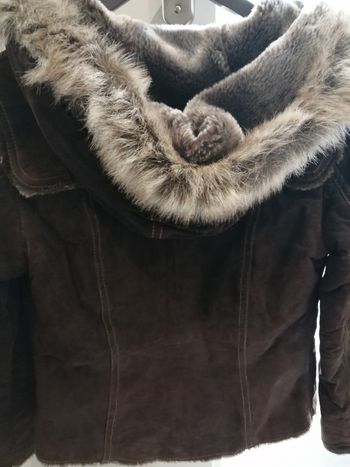 Manteau court daim