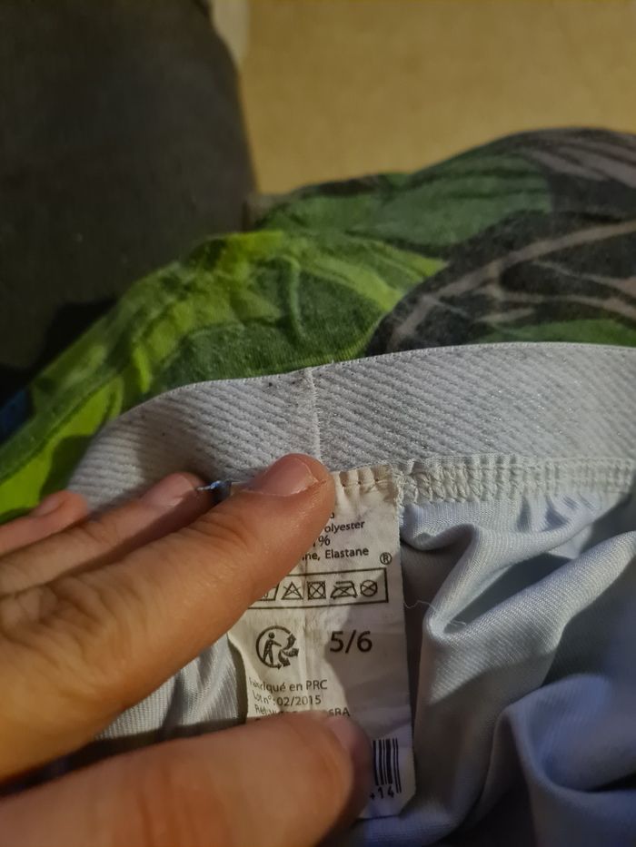 Lot 2 boxers taille 5/6 ans - photo numéro 2