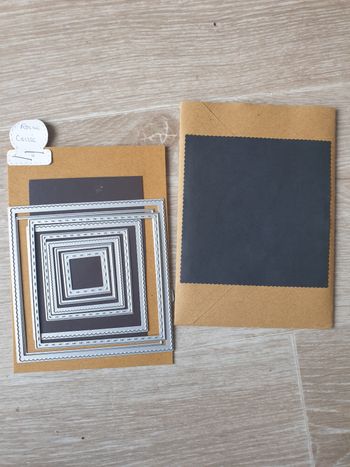 Die scrapbooking carré
