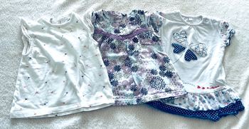 lot de 3 teeshirt manche courte sans marque T12 mois.