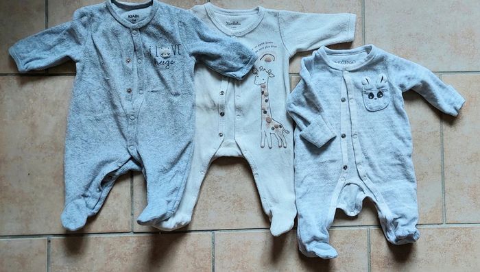 Lot de 3 pyjamas 1 mois