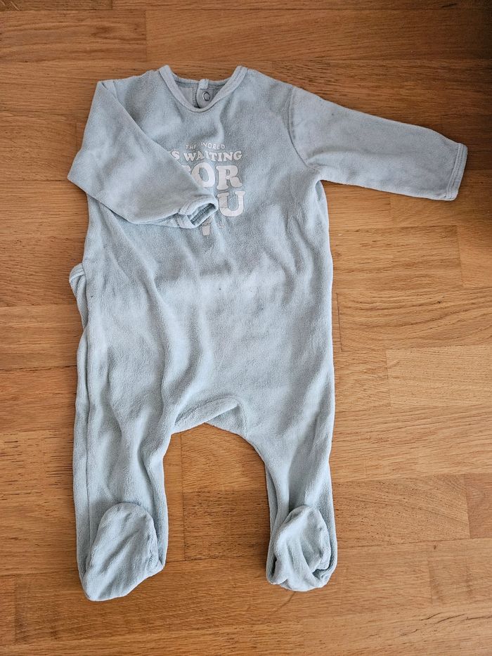 Lot de 6 pyjamas taille 9M - photo numéro 4