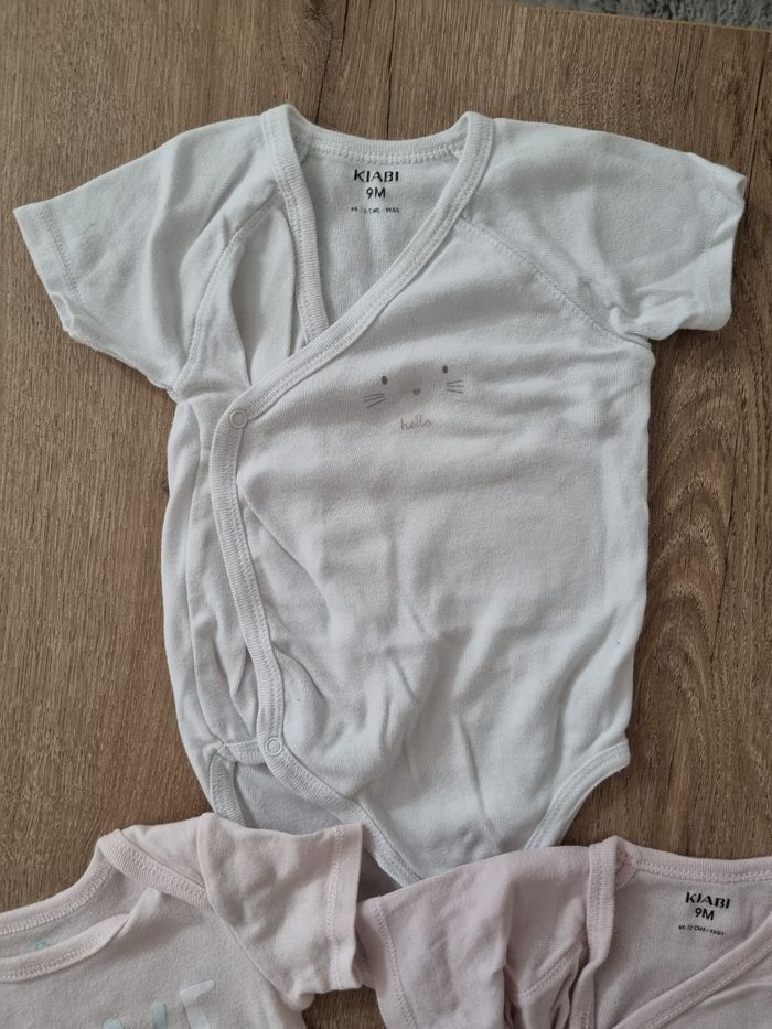 Lot vetement fille 9 mois - photo numéro 2