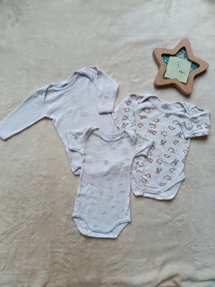 Lot bodies 3 mois Petit Bateau