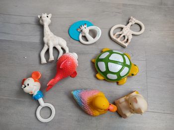 Ensemble de jouets en caoutchouc