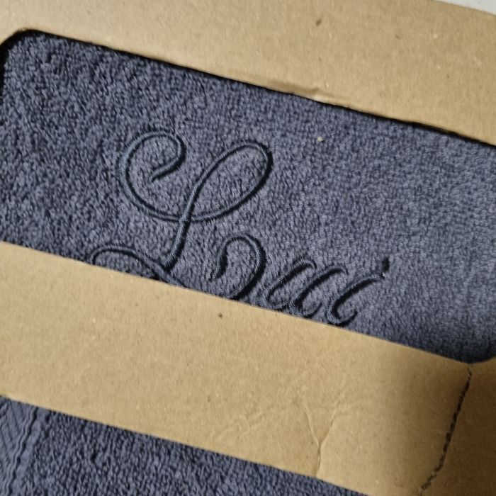 coffret cadeau LUI(serviette) 🎁 neuf 🎁 - photo numéro 2