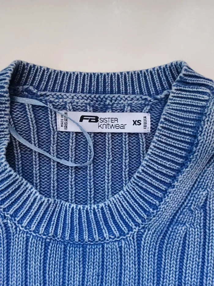 Pull crop bleu - photo numéro 2