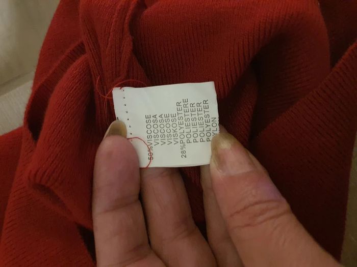 robe pull neuve a donner sur demande avec tout achat - photo numéro 6