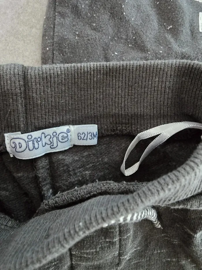 Ensemble jogging - photo numéro 3