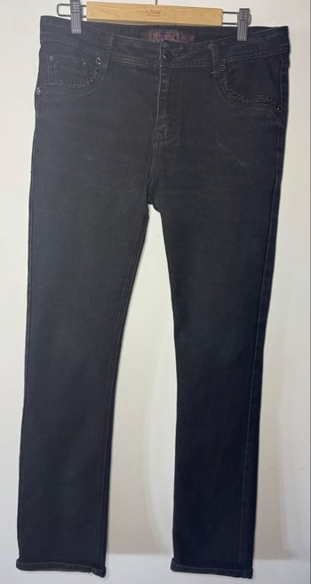 Jean’s Onado /